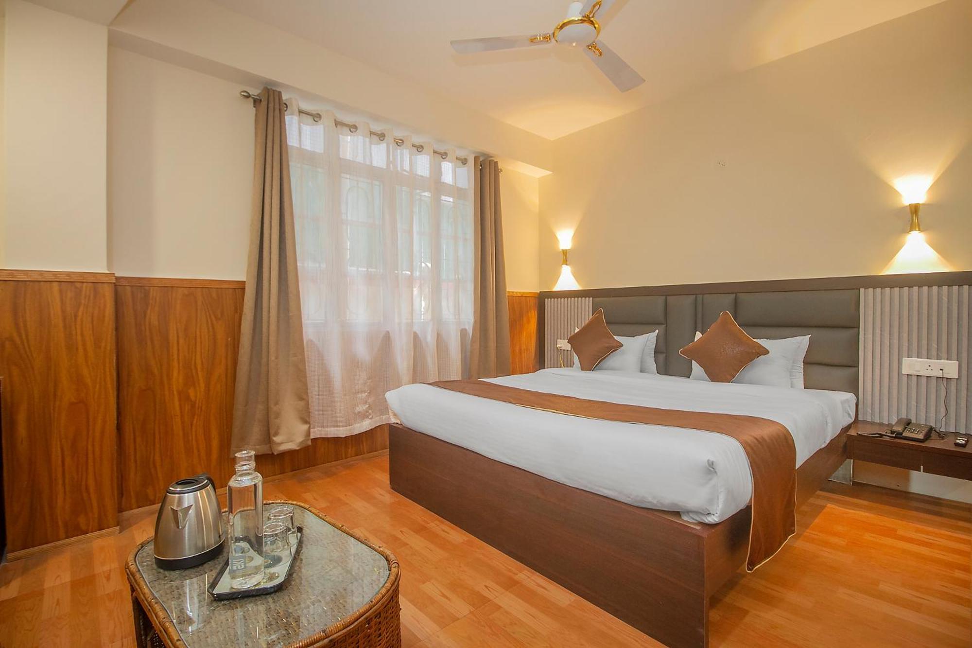 Hotel Tibet Gallery Gangtok Buitenkant foto
