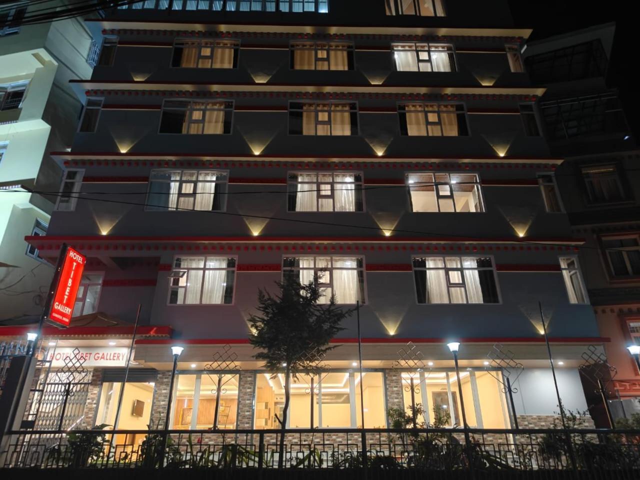 Hotel Tibet Gallery Gangtok Buitenkant foto