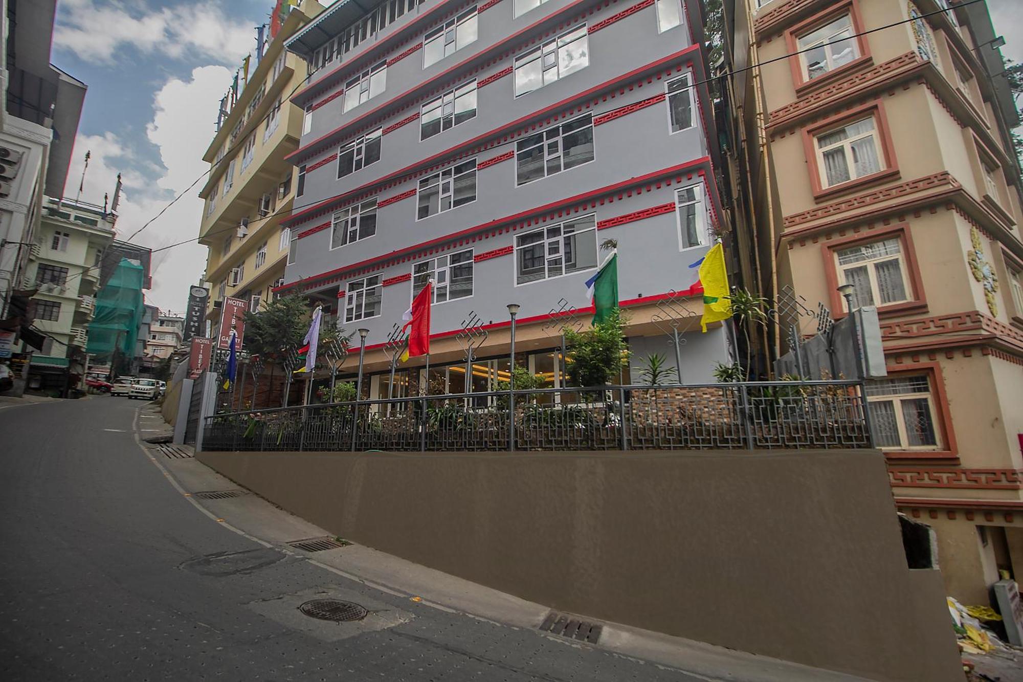 Hotel Tibet Gallery Gangtok Buitenkant foto